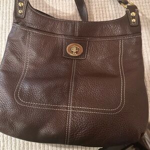 Coach shoulder bag brown leather her